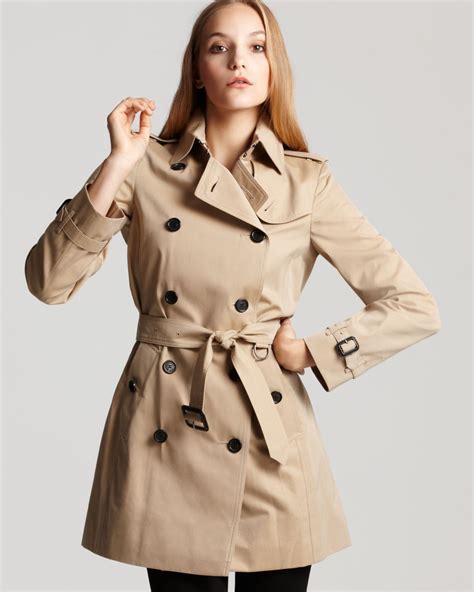 burberry outlet london trench coat|burberry trench coat women sale.